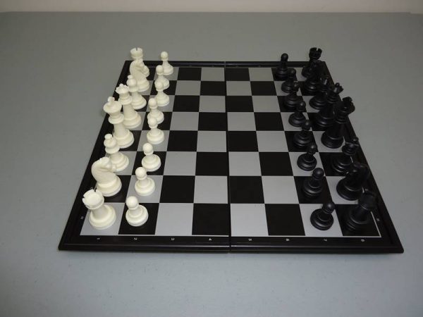 Medium Travel Chess Set